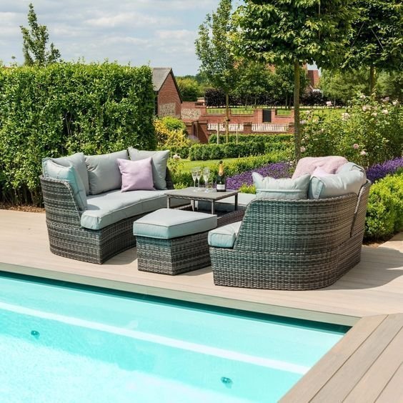 Outdoor Swivel Chairs