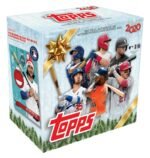 2020 Topps Holiday Baseball Mega Box (image 2)